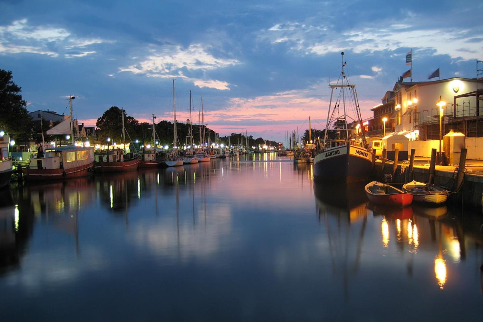 Captain Wotan Rostock Exterior foto